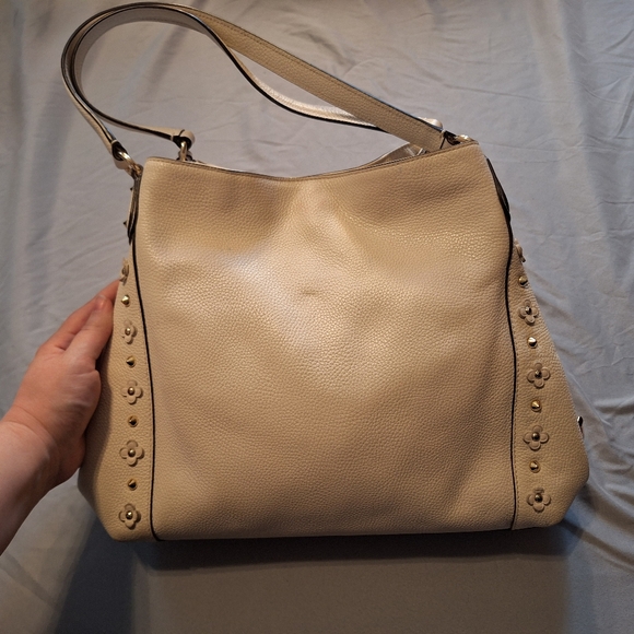 White Coach Edie 31 with Floral Rivets - Picture 2 of 11